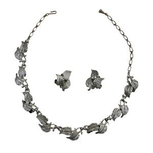 Vintage Emmons earring and necklace set